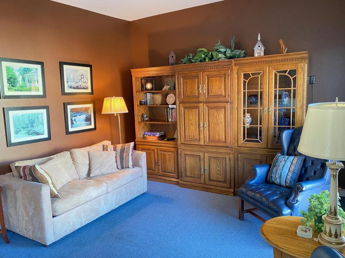 Bristol Suites Dış mekan fotoğraf